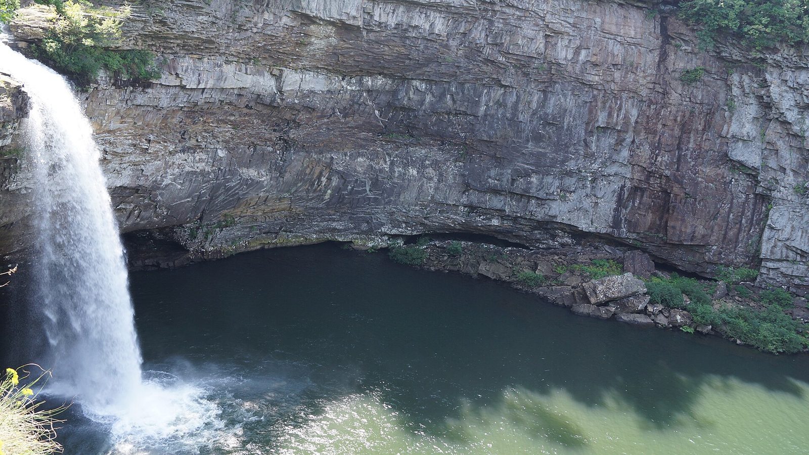 Little River Canyon National Preserve, near Fort Payne, Alabama sits on the southern edge of the Cumberland Plateau, a wide swath of land stretching from easter