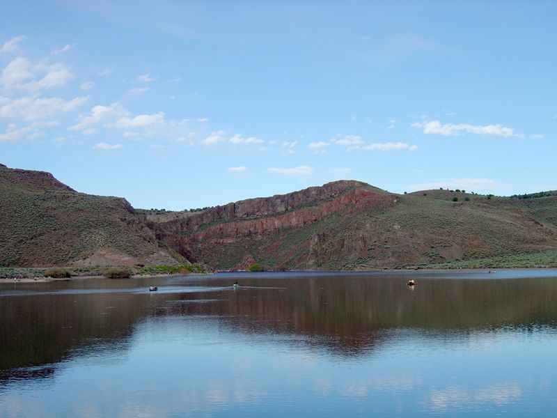 Echo Canyon Reservoir below the canyon's red cliffs, June 2005