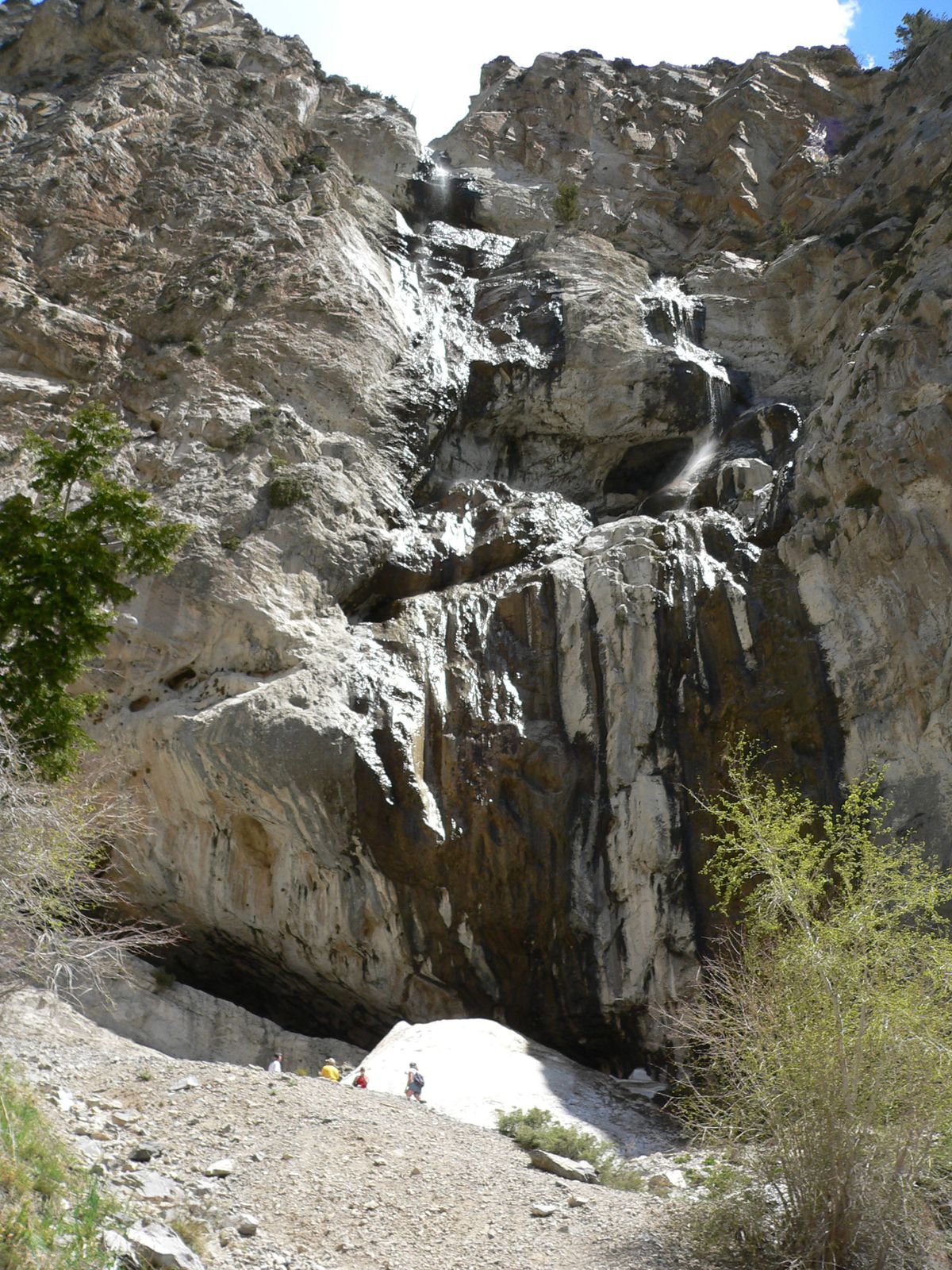 Mary Jane Falls on the cliffs of upper Kyle Canyon, May 2008