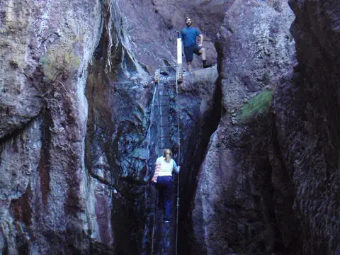 Arizona Hot Springs canyon pools