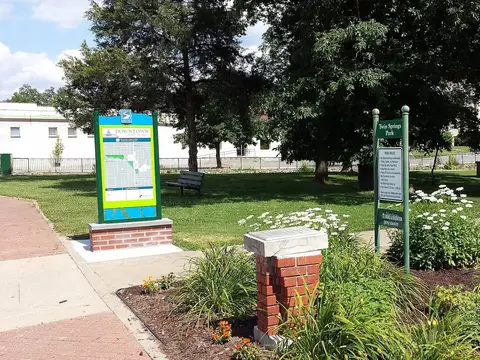 Entrance to Twin Springs Park