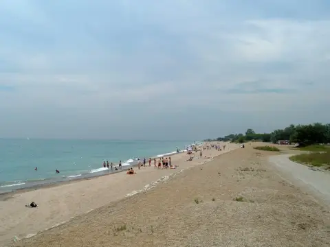 Main beach at Illinois Beach State Park