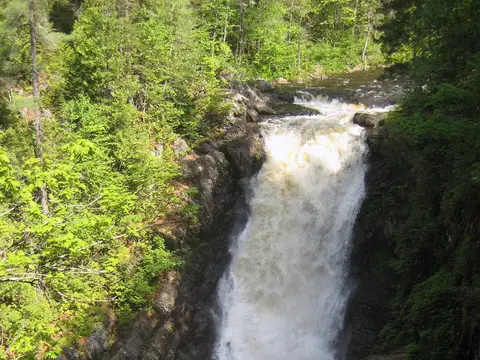 Moxie Falls , Maine
