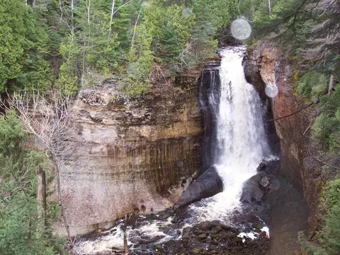 Miners' Falls in Michigan