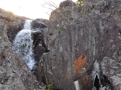 Mina Sauk Falls, the highest waterfall in Missouri. Located at Taum Sauk Mountain State Park, Iron County, Missouri.