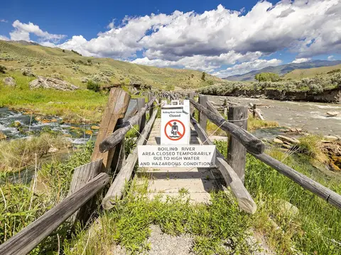 Boiling River area, Yellowstone National Park